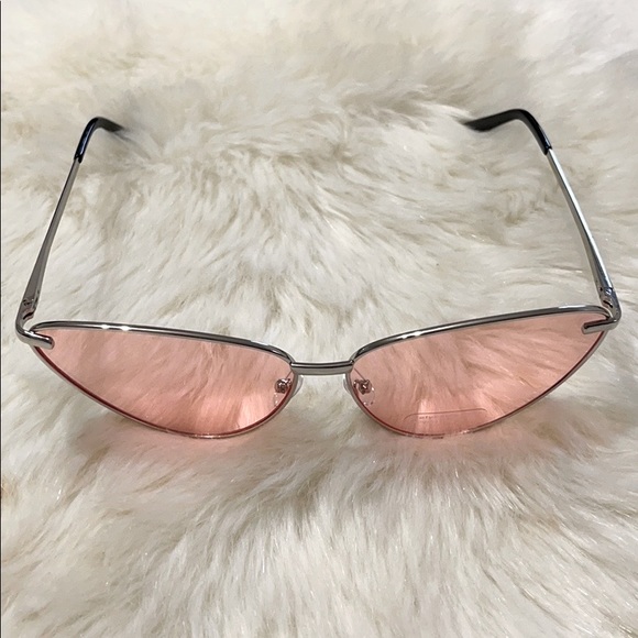 2 for $22 mix Sunglasses - Picture 3 of 6